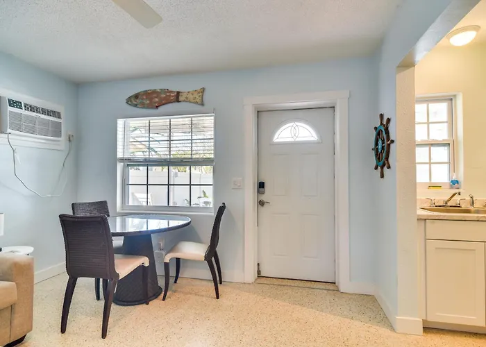 3-unit Group Getaway! Steps To Indian Rocks Clearwater Beach