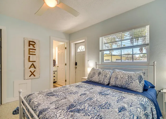 3-unit Group Getaway! Steps To Indian Rocks Clearwater Beach