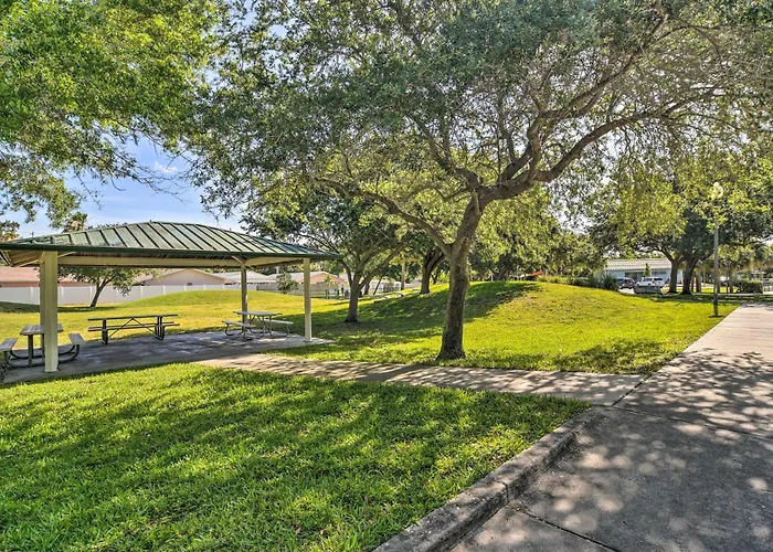 3-unit Group Getaway! Steps To Indian Rocks Holiday home Clearwater Beach